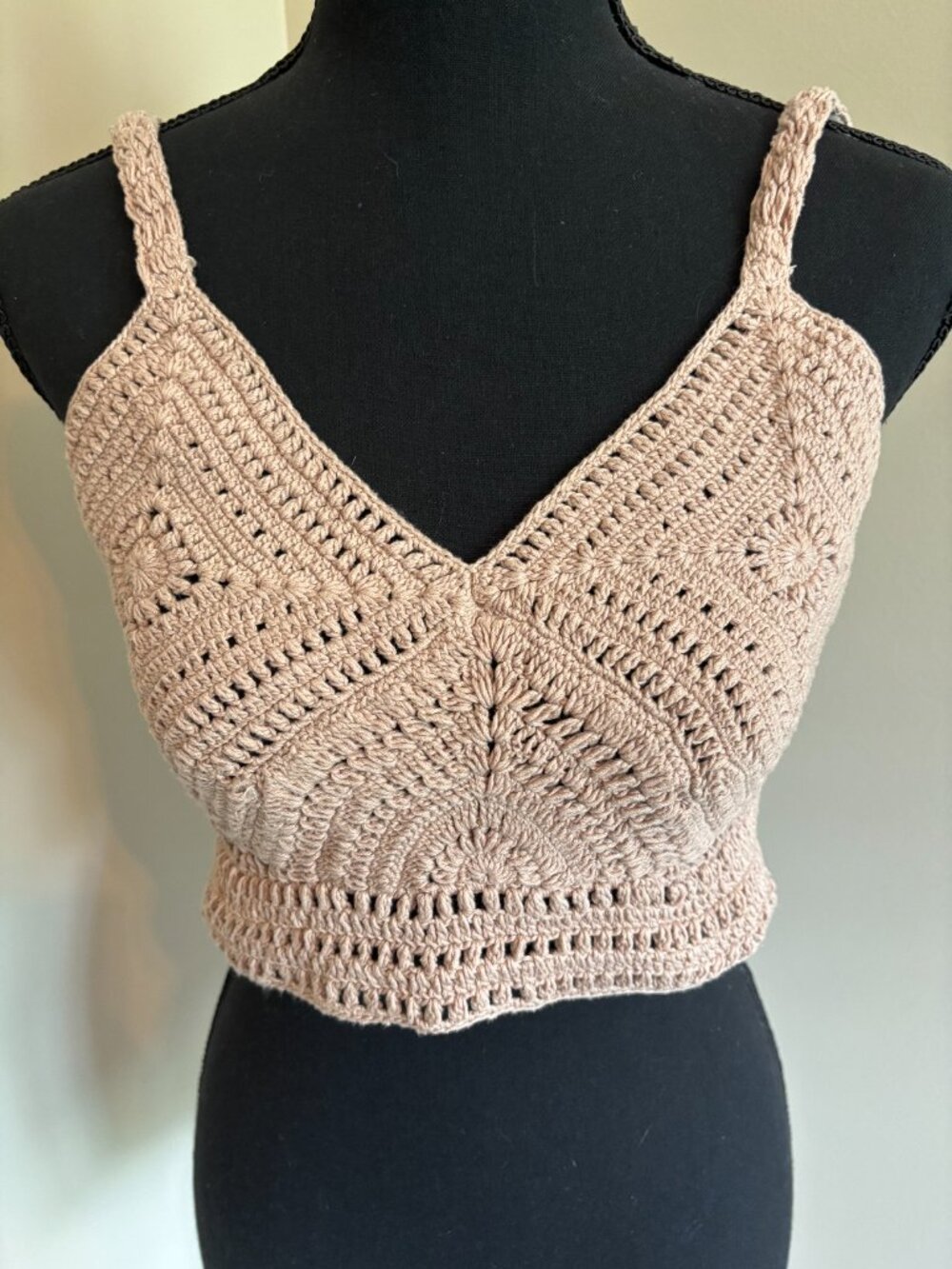 Lucky Brand Crochet Mid-Drift Top - Picture 2 of 3